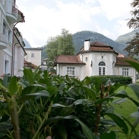 Schloss Kurhotel Штробль Екстер'єр фото